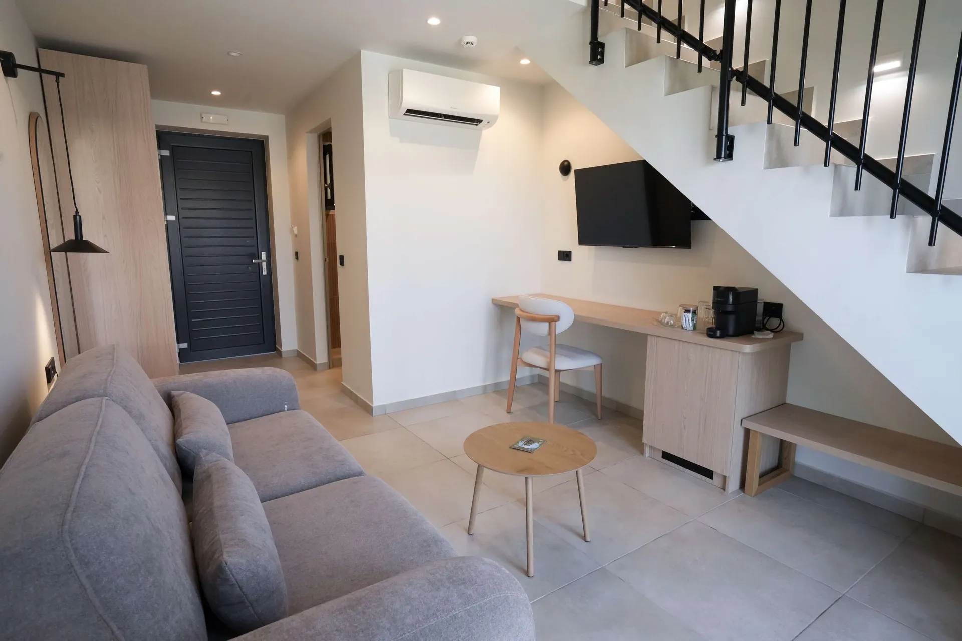 Tiara Holidays - Ethereal Thassos - Loft Nest - living room